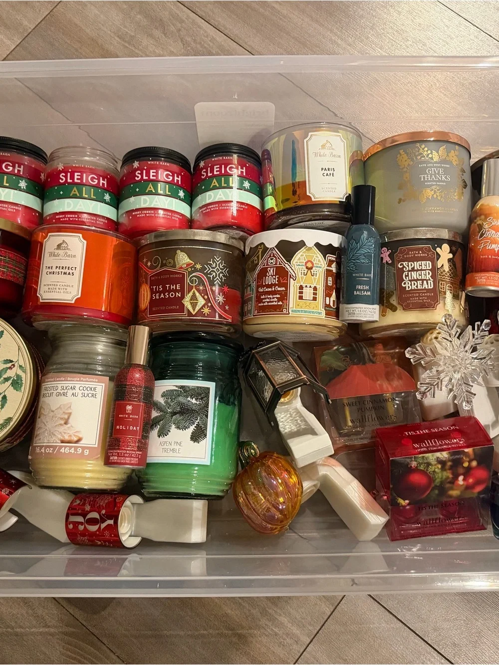 Assorted Holiday Candle/Wallflower Lot - 95% Bath & Body Works